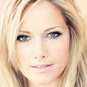 Kupite vstopnice za Helene Fischer na Petrol Ticket. Helene Fischer @ Oeticket.com